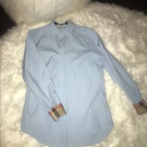 Brand NEW Burberry Baby Blue Dress Shirt